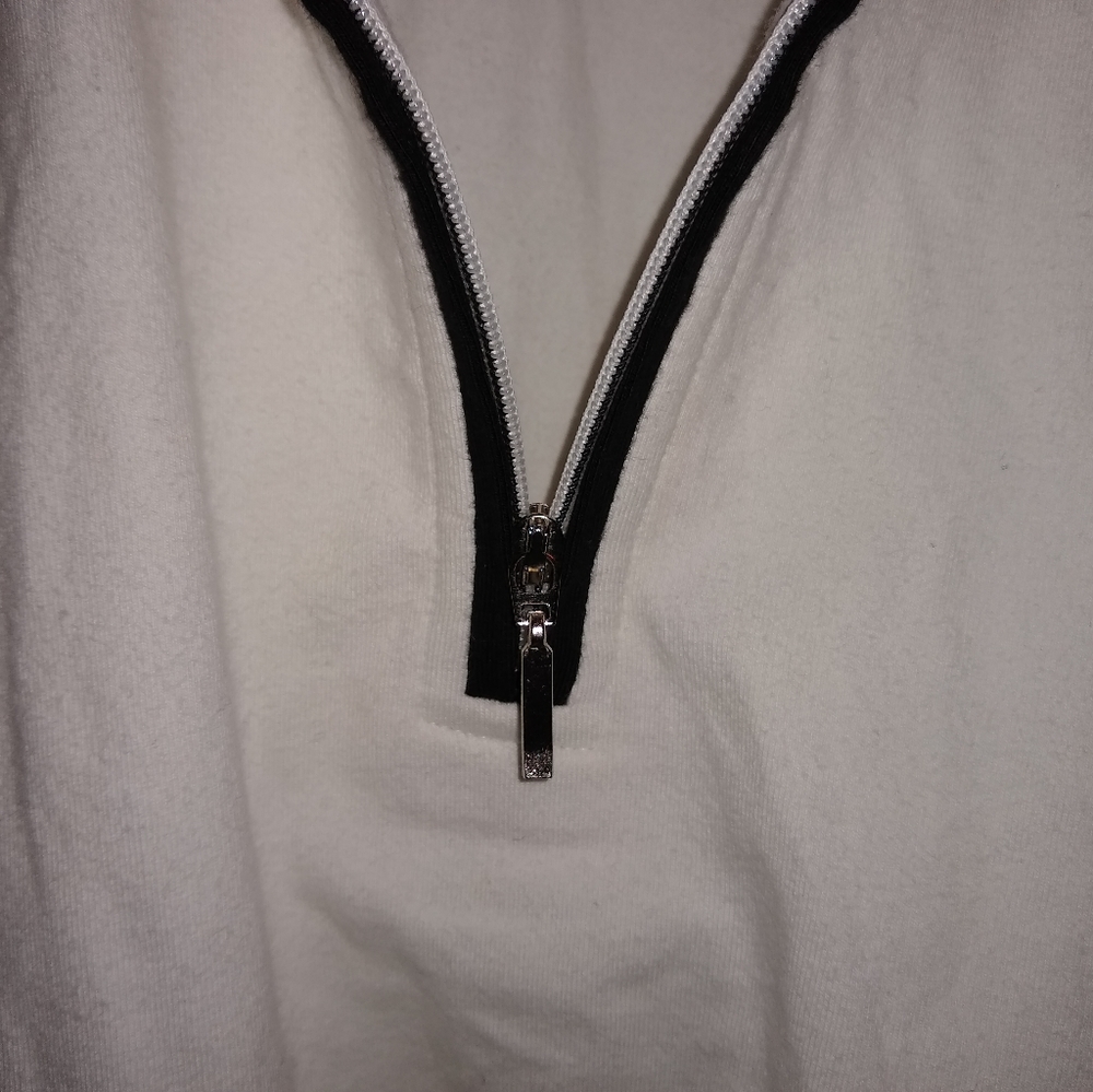 Shirt - Picture 3 of 7